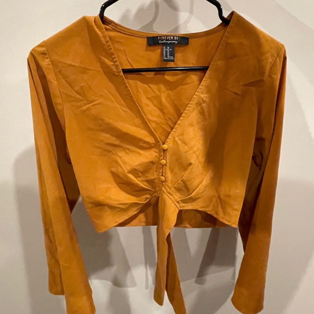 F21 Cropped top.